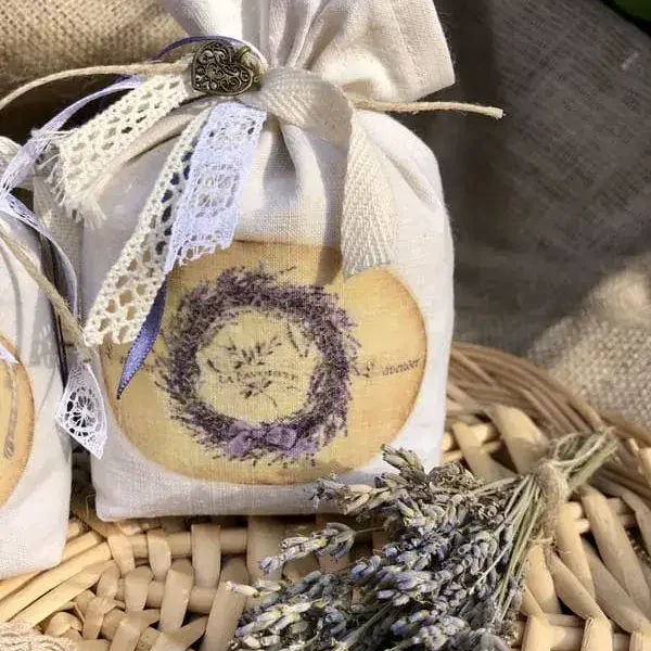 ballotin_lavande_provence_shabby_chic_vintage_artisanat_décoration_idée_cadeau_rustique_écoresponsable