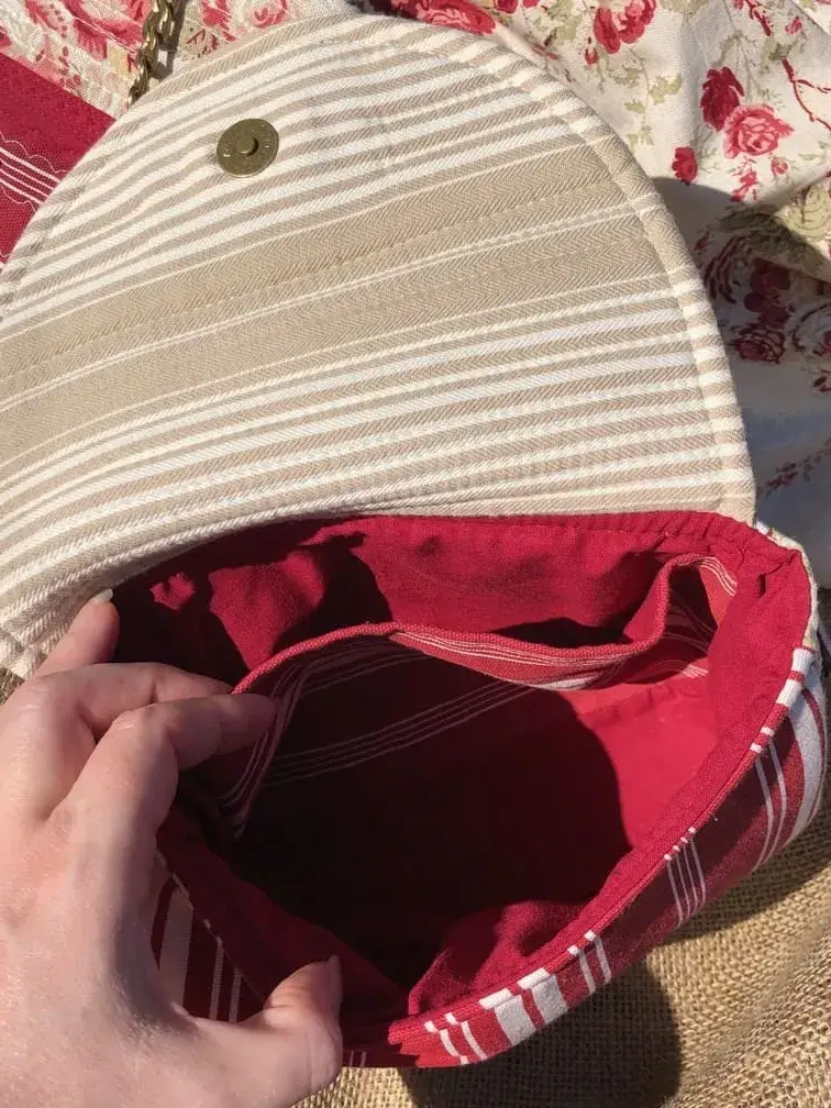 sac_besace_crossbody_banane_upcycling_createur_mini_musette_passionnée