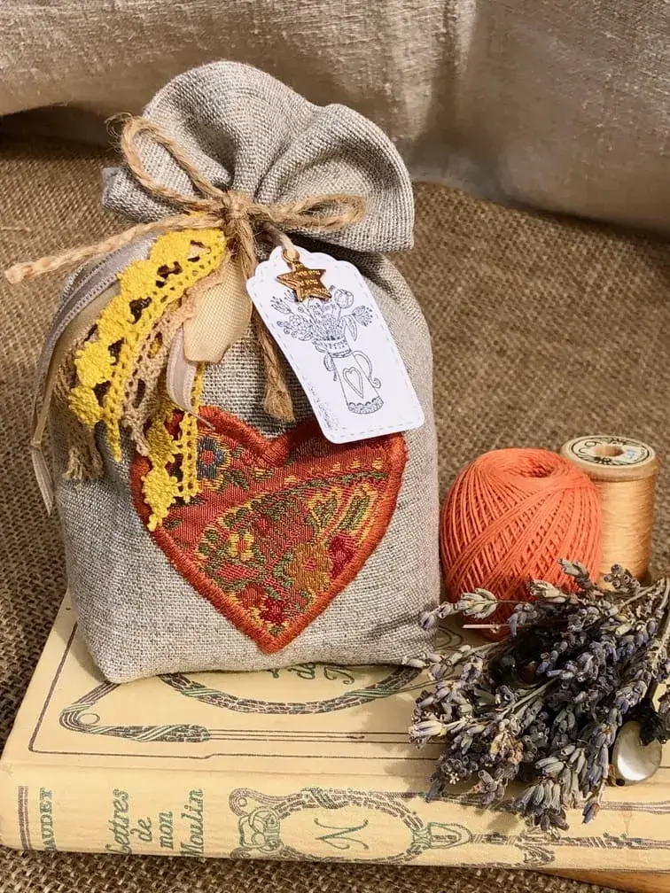 ballotin_lavande_provence_tissu_provencal_orange_jaune