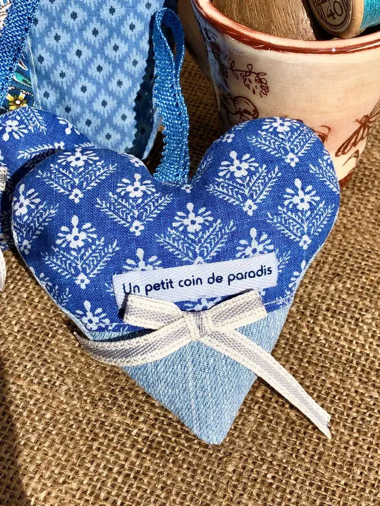 coeur_de_lavande_bleu_jean_upcycling_coin_de_paradis