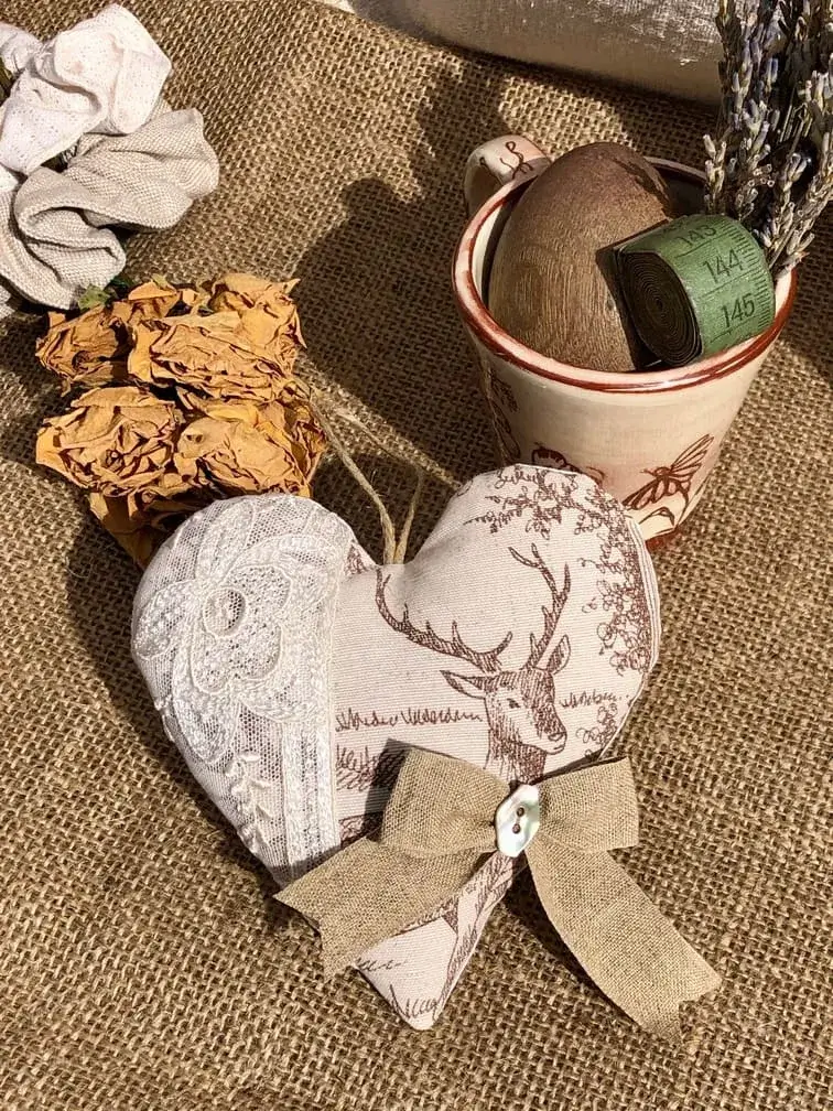 coeur_de_lavande_renne_nature_roi_de_la_forêt_dentelle