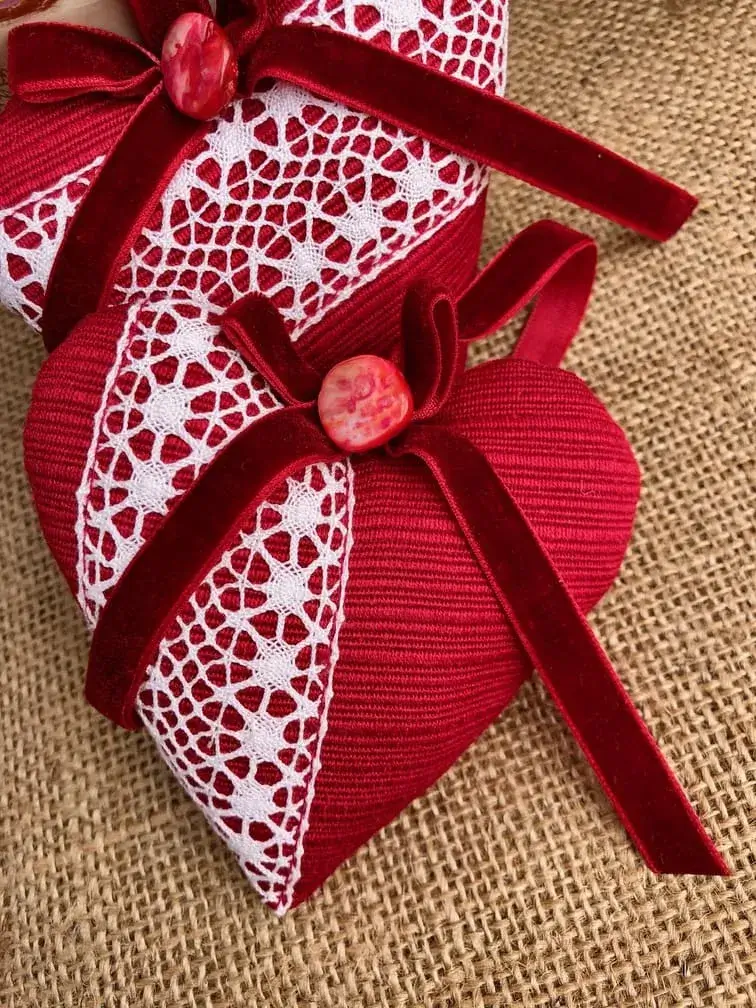 petit_coeur_rouge_bijou_lavande_sud_provence_idee_cadeau_femme_romantique_mere