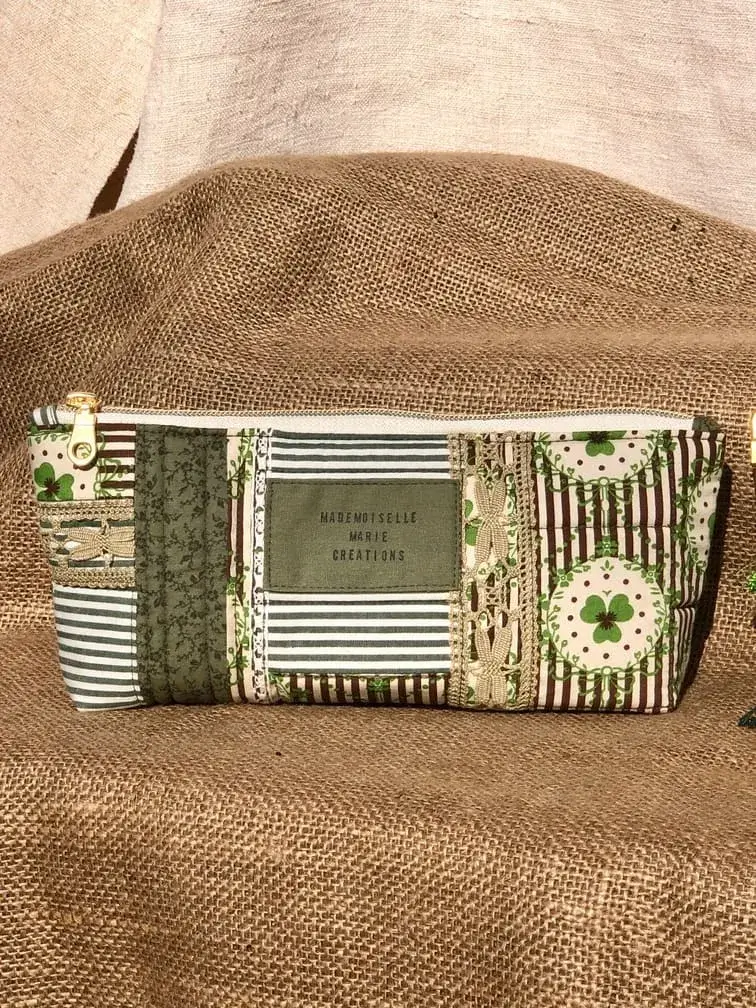 trousse_jour_de_chance_trèfle_patchwork_écolière