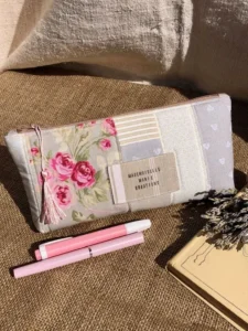 trousse_patchwork_ecoliere_vintage_shabby_romantique_artisanale
