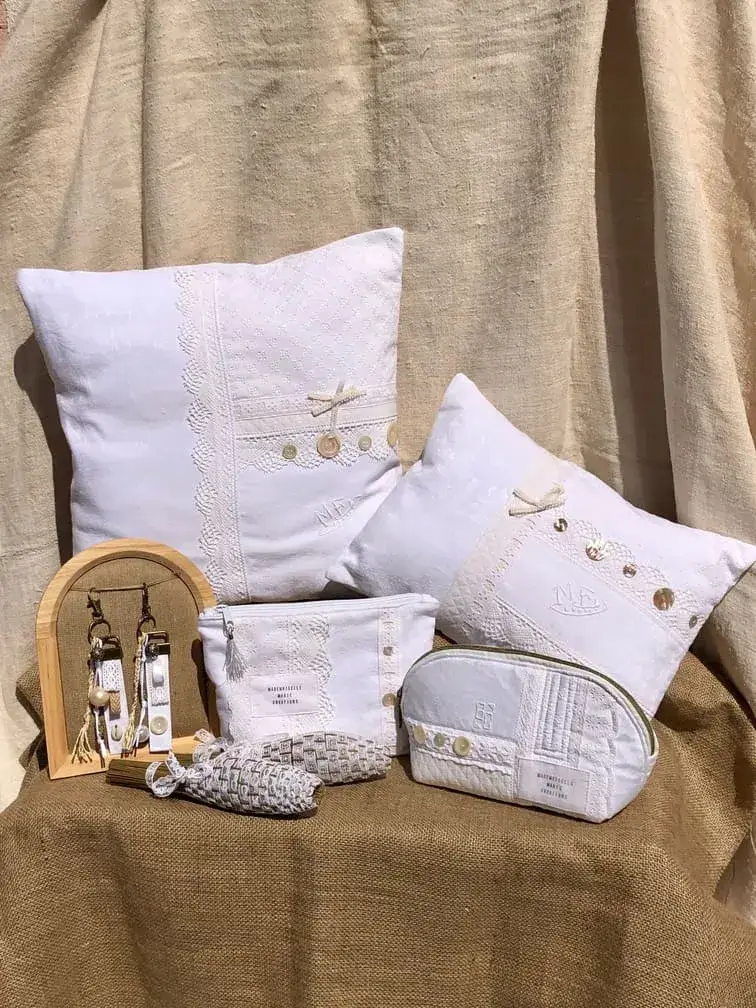 blanc_lumiere_mini_collection_linge_ancien_nacre_dentelle_monogrammes_damassé