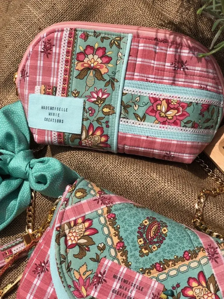 trousse_indienne_artisanal_fait_main_provence_cadeau_original_capsule_textile_vintage_upcycling_vintage_bonbon