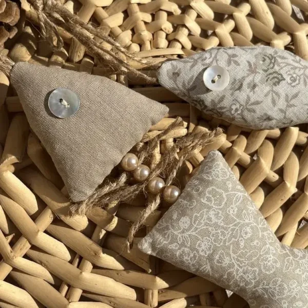 sardines_lavande_beige_nacre_gris_decoration_provencale_originale_idee_cadeau